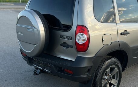 Chevrolet Niva I рестайлинг, 2019 год, 979 000 рублей, 11 фотография