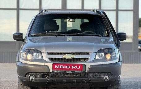 Chevrolet Niva I рестайлинг, 2019 год, 979 000 рублей, 4 фотография