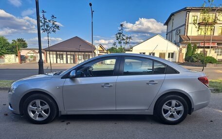 Chevrolet Cruze II, 2011 год, 750 000 рублей, 4 фотография