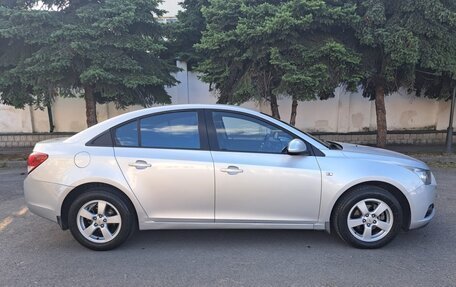 Chevrolet Cruze II, 2011 год, 750 000 рублей, 5 фотография