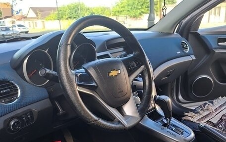 Chevrolet Cruze II, 2011 год, 750 000 рублей, 6 фотография