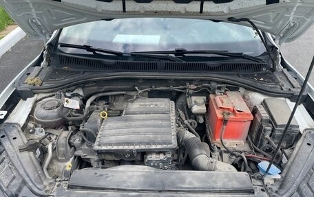 Volkswagen Jetta VII, 2020 год, 1 850 000 рублей, 2 фотография