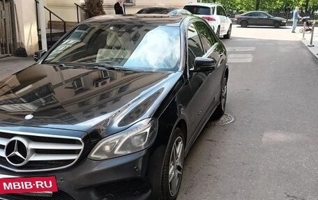 Mercedes-Benz E-Класс, 2014 год, 1 950 000 рублей, 3 фотография