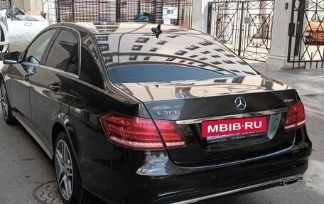 Mercedes-Benz E-Класс, 2014 год, 1 950 000 рублей, 5 фотография