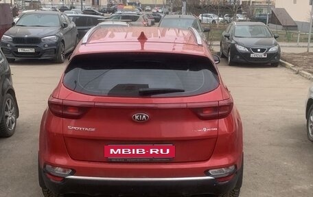 KIA Sportage IV рестайлинг, 2020 год, 1 900 000 рублей, 6 фотография