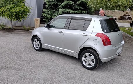 Suzuki Swift III, 2006 год, 650 000 рублей, 2 фотография