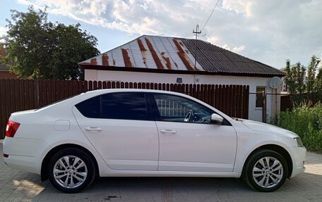 Skoda Octavia, 2016 год, 1 050 000 рублей, 2 фотография