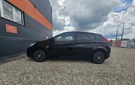 Hyundai Solaris II рестайлинг, 2013 год, 665 000 рублей, 2 фотография