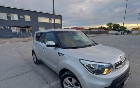 KIA Soul II рестайлинг, 2018 год, 1 550 000 рублей, 8 фотография