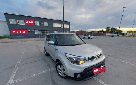KIA Soul II рестайлинг, 2018 год, 1 550 000 рублей, 3 фотография