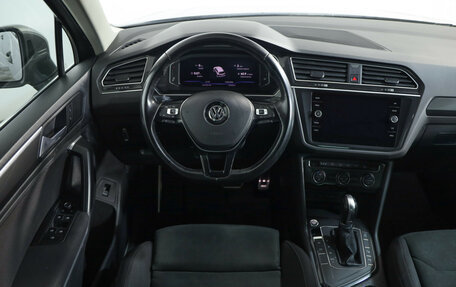 Volkswagen Tiguan II, 2019 год, 11 фотография