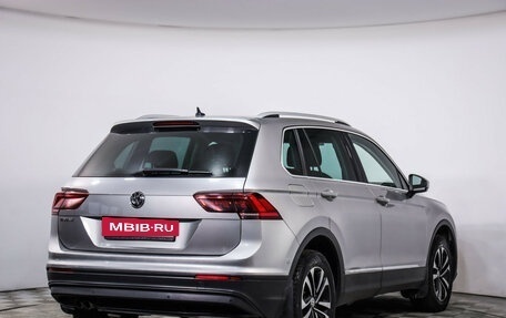 Volkswagen Tiguan II, 2019 год, 6 фотография