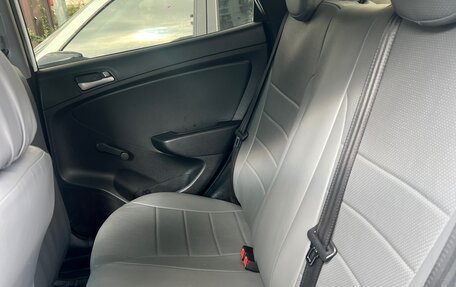 Hyundai Solaris II рестайлинг, 2016 год, 910 000 рублей, 5 фотография