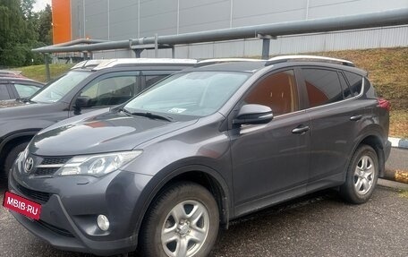 Toyota RAV4, 2014 год, 1 800 000 рублей, 4 фотография