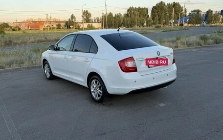Skoda Rapid I, 2014 год, 800 000 рублей, 13 фотография