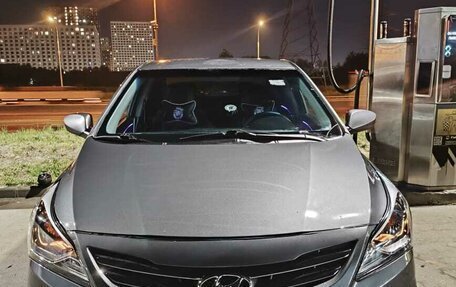 Hyundai Solaris II рестайлинг, 2016 год, 550 000 рублей, 9 фотография