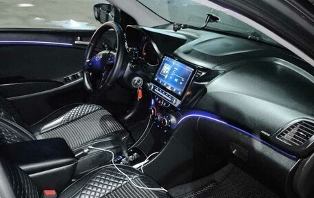 Hyundai Solaris II рестайлинг, 2016 год, 550 000 рублей, 13 фотография