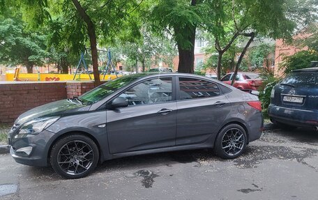 Hyundai Solaris II рестайлинг, 2016 год, 550 000 рублей, 17 фотография