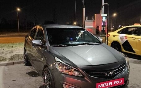 Hyundai Solaris II рестайлинг, 2016 год, 550 000 рублей, 11 фотография