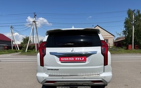 Mitsubishi Montero Sport, 2021 год, 4 850 000 рублей, 4 фотография