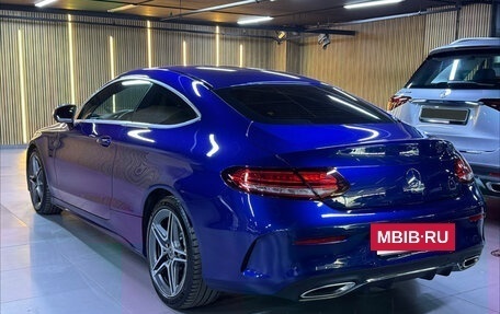 Mercedes-Benz C-Класс, 2019 год, 3 425 000 рублей, 5 фотография