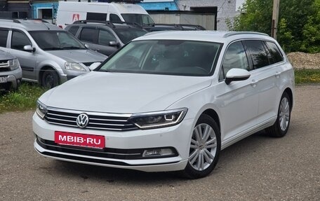 Volkswagen Passat B8 рестайлинг, 2018 год, 2 050 000 рублей, 3 фотография