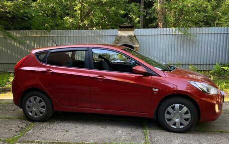 Hyundai Solaris II рестайлинг, 2012 год, 750 000 рублей, 2 фотография