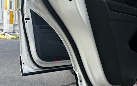 Volkswagen Tiguan II, 2020 год, 2 390 000 рублей, 21 фотография