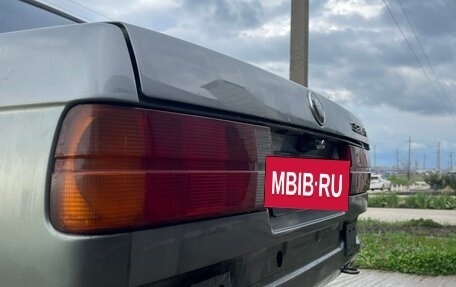 BMW 3 серия, 1987 год, 250 000 рублей, 6 фотография