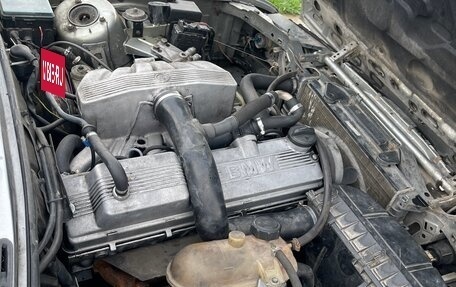 BMW 3 серия, 1987 год, 250 000 рублей, 16 фотография