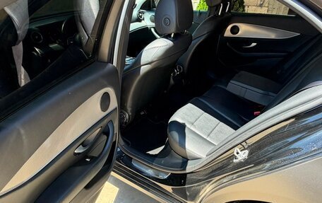 Mercedes-Benz E-Класс, 2018 год, 2 080 000 рублей, 5 фотография