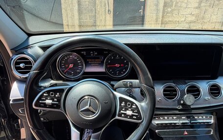 Mercedes-Benz E-Класс, 2018 год, 2 080 000 рублей, 7 фотография