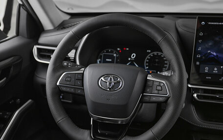 Toyota Highlander, 2026 год, 5 250 000 рублей, 18 фотография