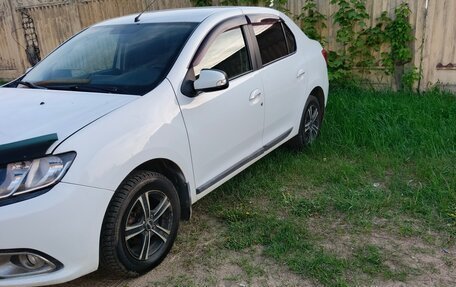 Renault Logan II, 2014 год, 700 000 рублей, 2 фотография