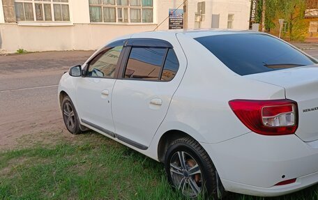 Renault Logan II, 2014 год, 700 000 рублей, 6 фотография