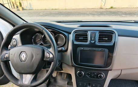 Renault Logan II, 2014 год, 700 000 рублей, 11 фотография