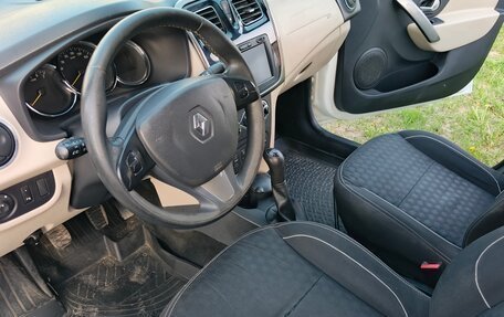 Renault Logan II, 2014 год, 700 000 рублей, 25 фотография