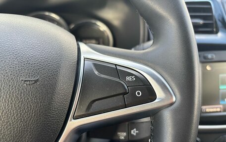 Renault Logan II, 2021 год, 1 420 000 рублей, 11 фотография