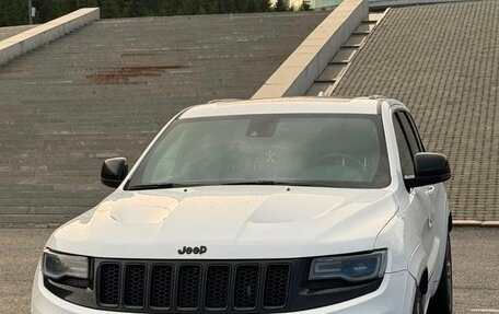Jeep Grand Cherokee, 2013 год, 3 200 000 рублей, 2 фотография