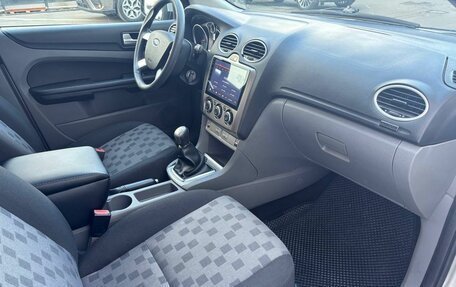 Ford Focus II рестайлинг, 2008 год, 535 000 рублей, 17 фотография