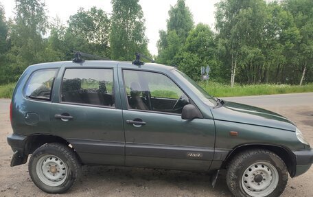 Chevrolet Niva I рестайлинг, 2006 год, 295 000 рублей, 2 фотография
