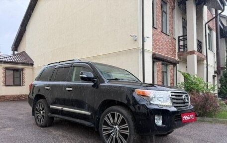 Toyota Land Cruiser 200, 2012 год, 3 050 000 рублей, 1 фотография