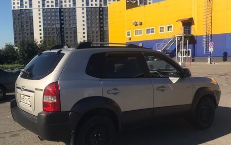 Hyundai Tucson III, 2006 год, 800 000 рублей, 7 фотография