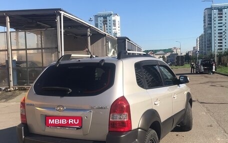Hyundai Tucson III, 2006 год, 800 000 рублей, 11 фотография
