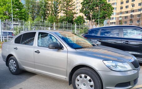 Skoda Octavia, 2011 год, 650 000 рублей, 2 фотография