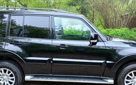 Mitsubishi Pajero IV, 2011 год, 1 800 000 рублей, 3 фотография