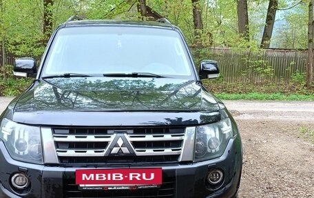 Mitsubishi Pajero IV, 2011 год, 1 800 000 рублей, 4 фотография