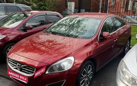 Volvo S60 III, 2012 год, 1 090 000 рублей, 2 фотография