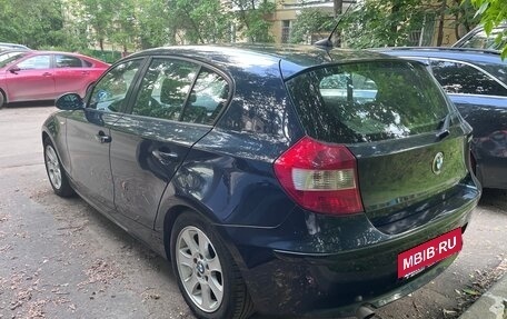 BMW 1 серия, 2006 год, 600 000 рублей, 4 фотография