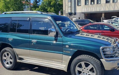 Mitsubishi Pajero III рестайлинг, 1998 год, 1 100 000 рублей, 2 фотография